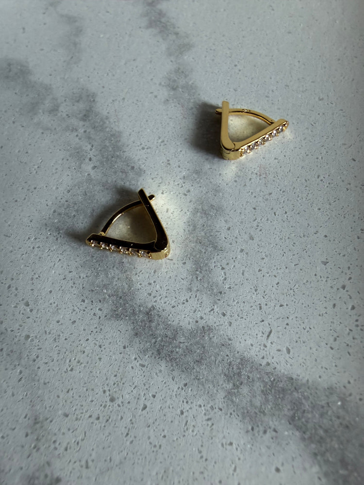 Triangle Huggies