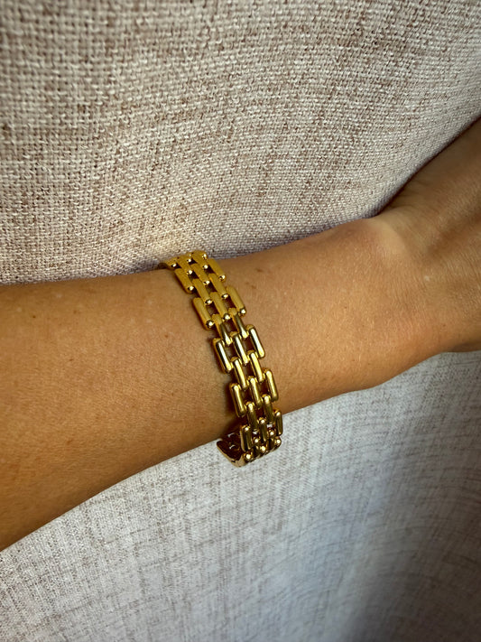 La Chaîne Cuff
