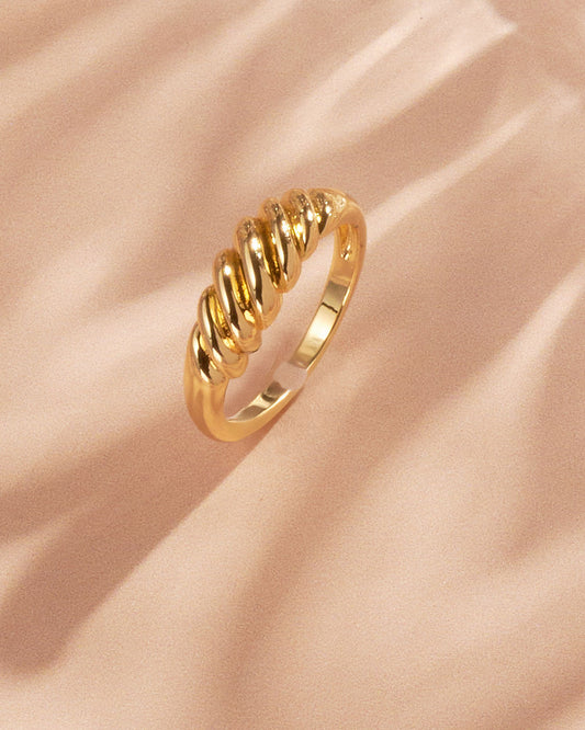 Croissant Ring