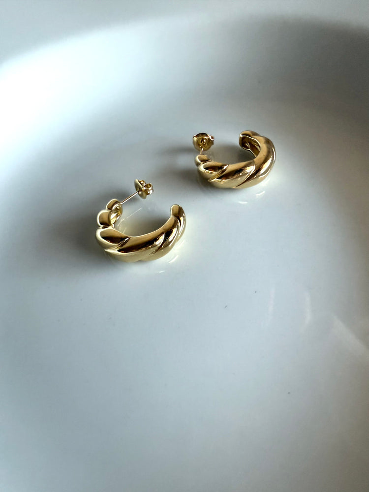 Saint Moritz Hoops