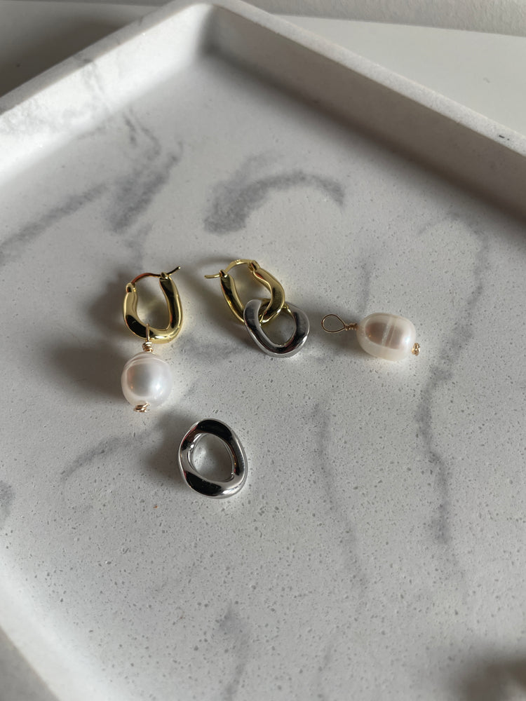 The Mixed Metals Met Drops